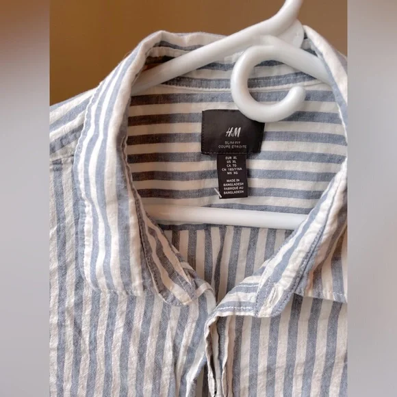 H&M stripped blue and white mens shirt worn once - Picture 2 of 5